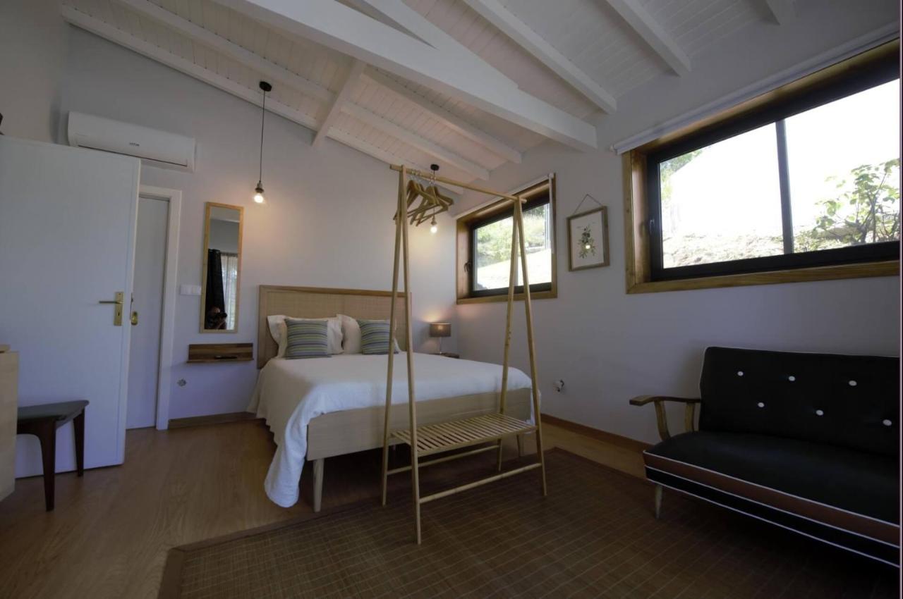 Casas Viriatus - Turismo Rural ปาเรเจส เจ โครา ภายนอก รูปภาพ